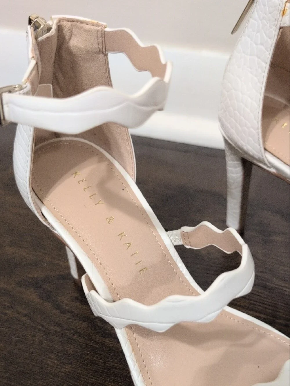 Kelly & Katie White Wavy Strap High Heels